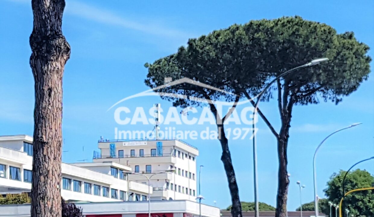 locazione magazzino axa 08