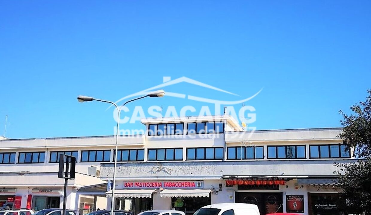 locazione magazzino axa 09