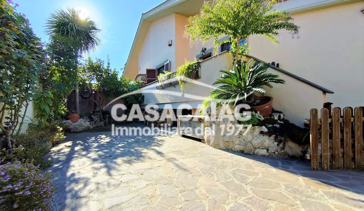vendita villa infernetto 01 - CasaCatag Immobiliare