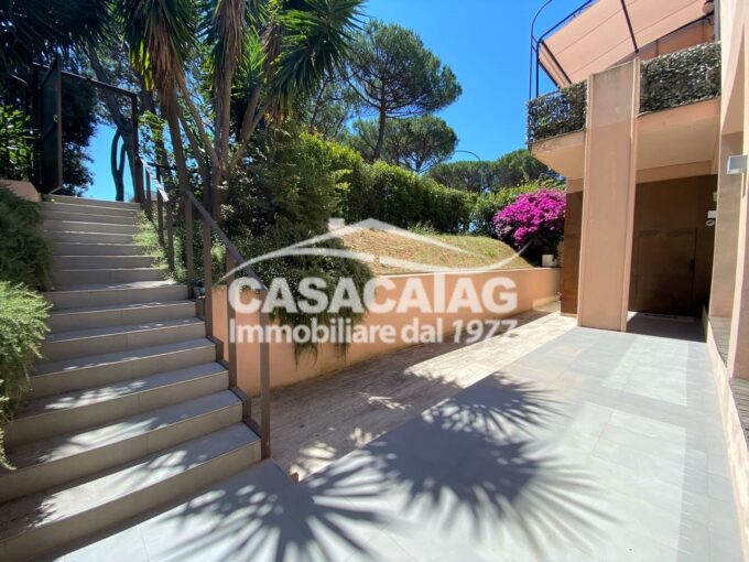 Locale commerciale Casalpalocco - CasaCatag Immobiliare